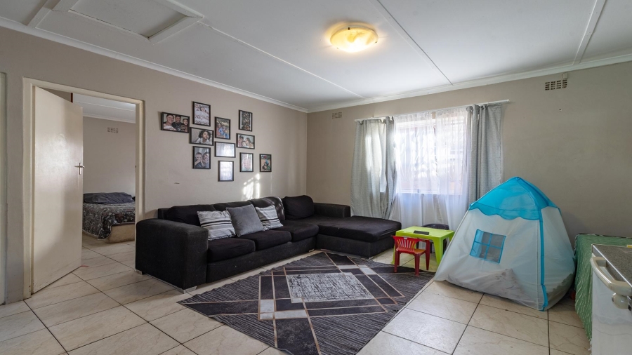 2 Bedroom Property for Sale in Highbury Park Western Cape
